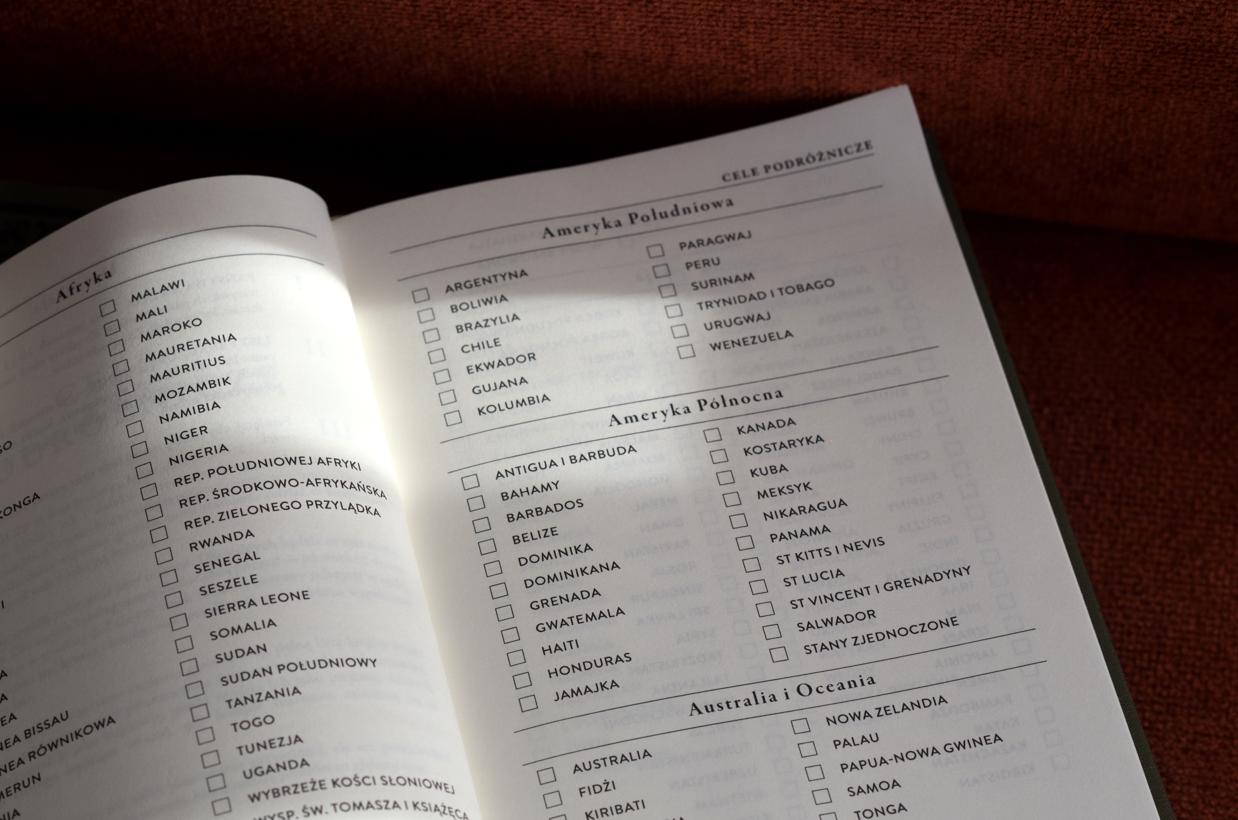 Necklaces & Pendants